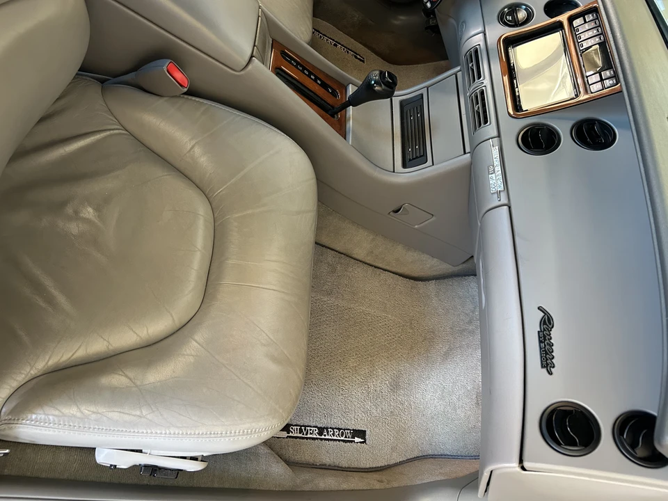 1999 Buick Riviera 8th Gen - Image 28 of 31