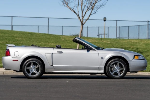 1999 Ford SN95 Mustang - Image 3 of 9