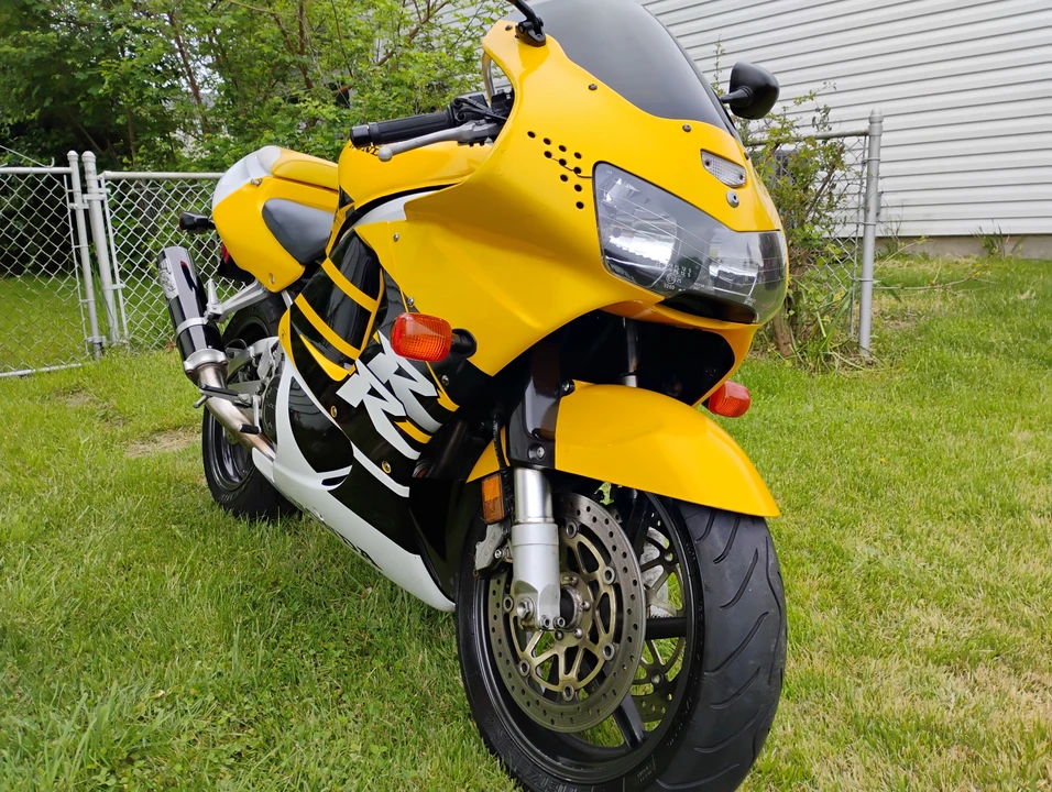 1999 Honda CBR - Image 2 of 30
