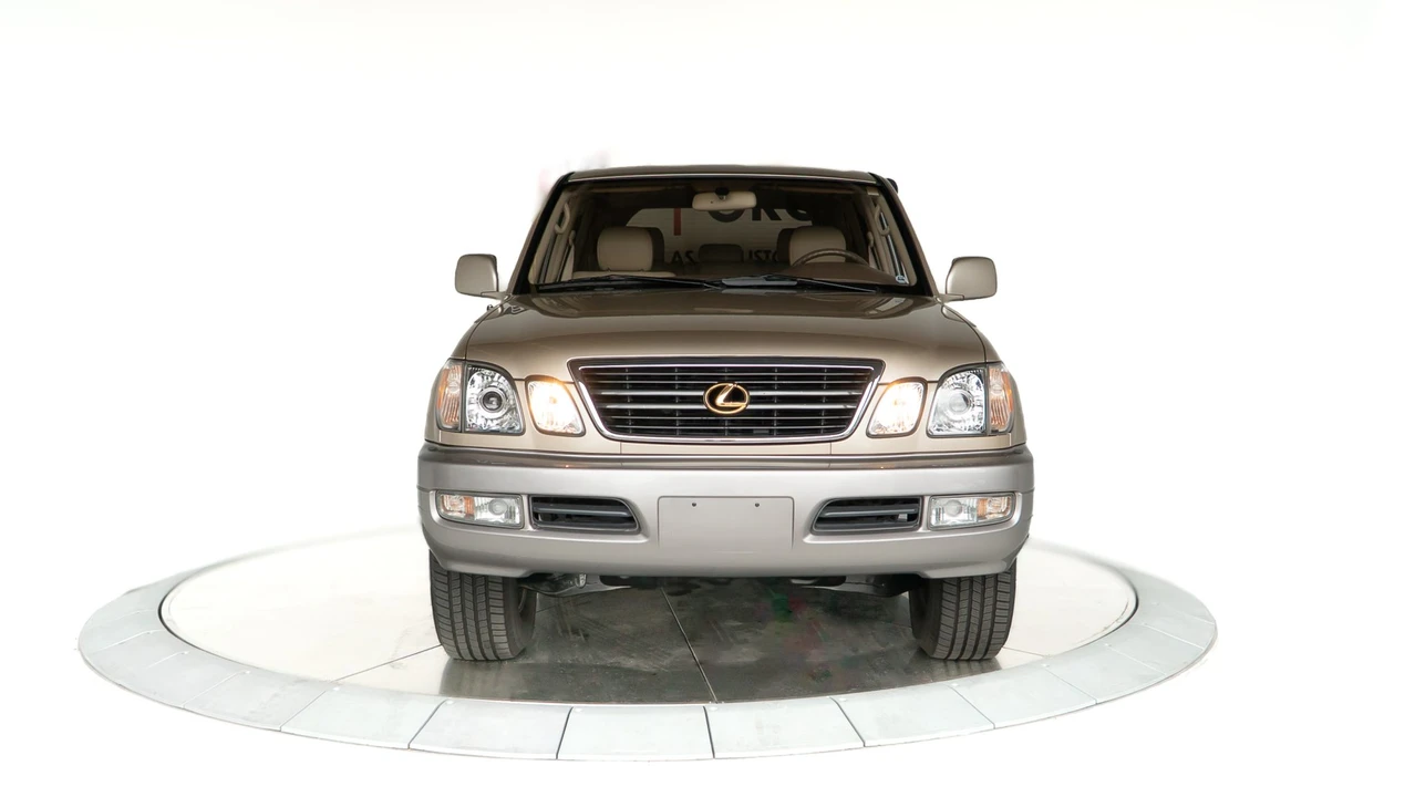 1999 Lexus LX 2nd Gen - Image 2 of 31