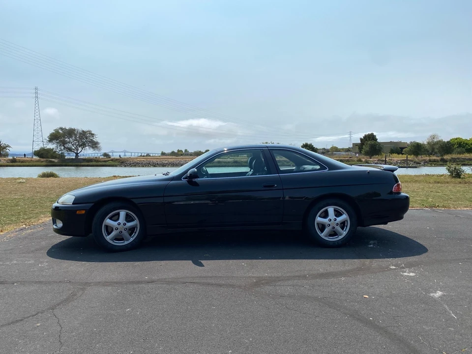 1999 Lexus SC400 - Image 12 of 31