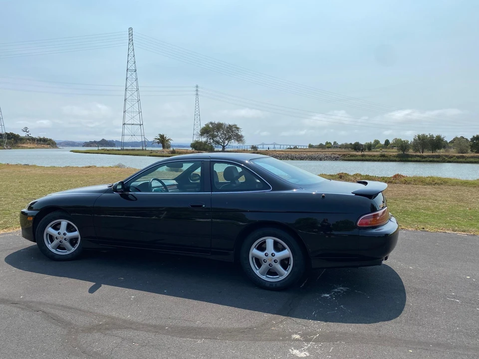 1999 Lexus SC400 - Image 17 of 31