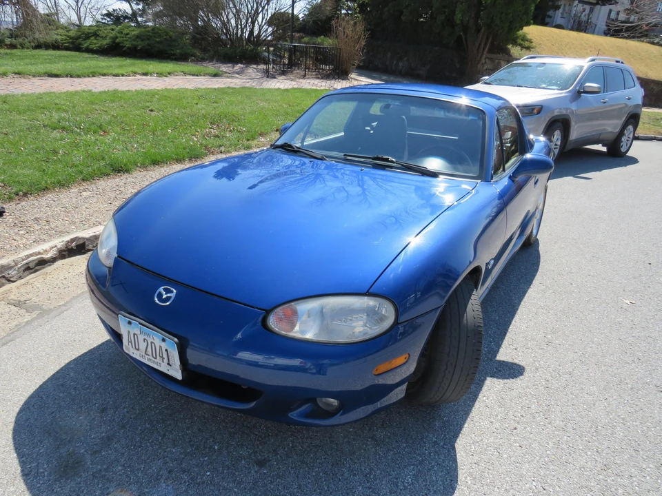 1999 Mazda NB MX-5 Miata - Image 15 of 31