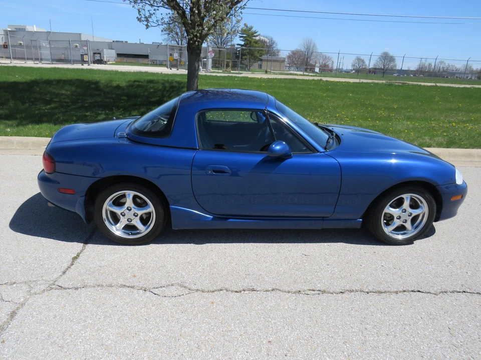 1999 Mazda NB MX-5 Miata - Image 12 of 31