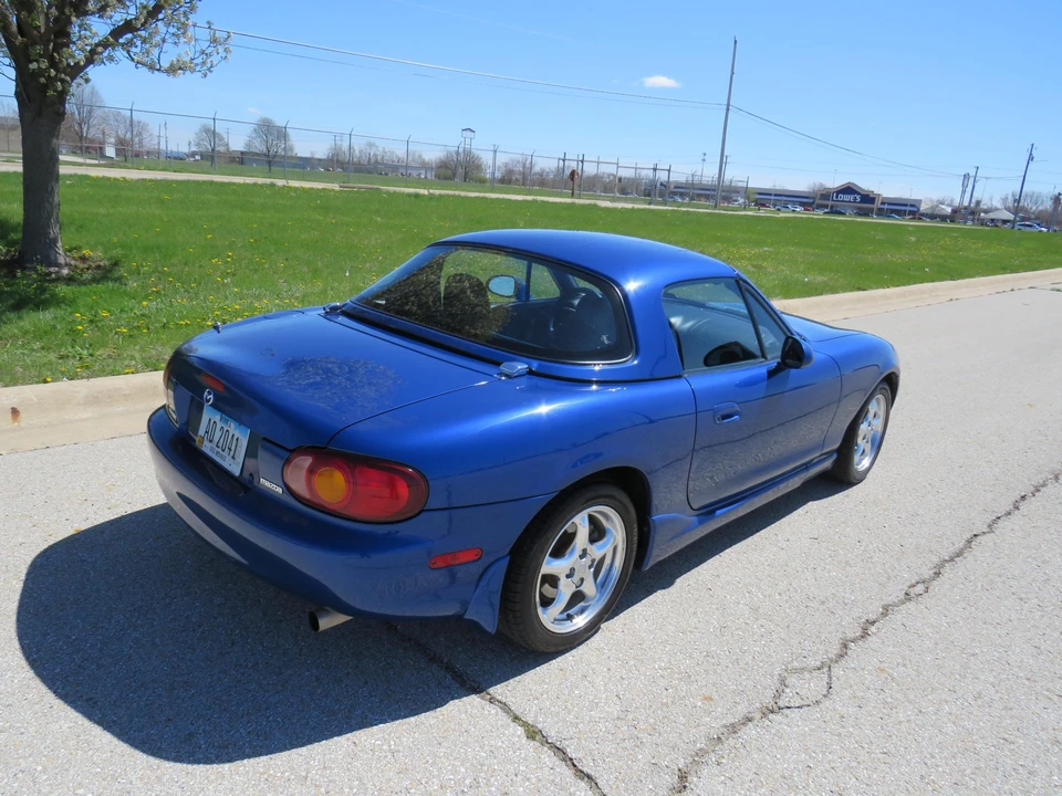 1999 Mazda NB MX-5 Miata - Image 10 of 31