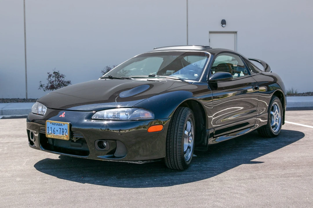 1999 Mitsubishi Eclipse 2nd Gen - Image 2 of 31