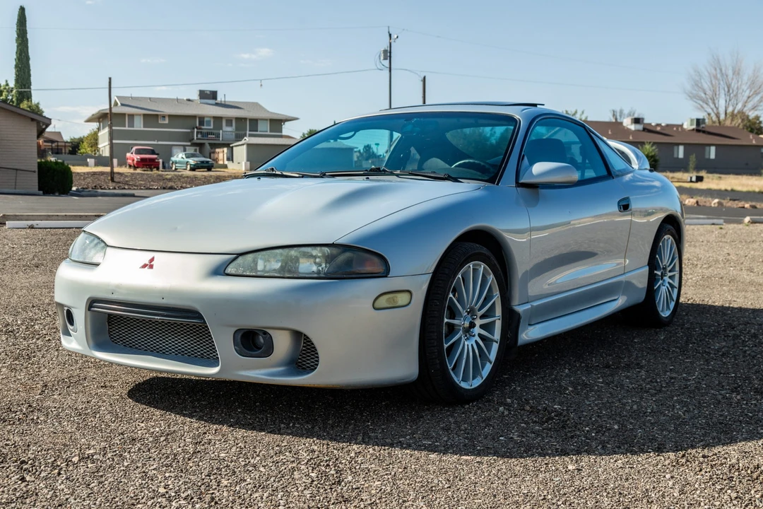 1999 Mitsubishi Eclipse 2nd Gen - Image 2 of 31