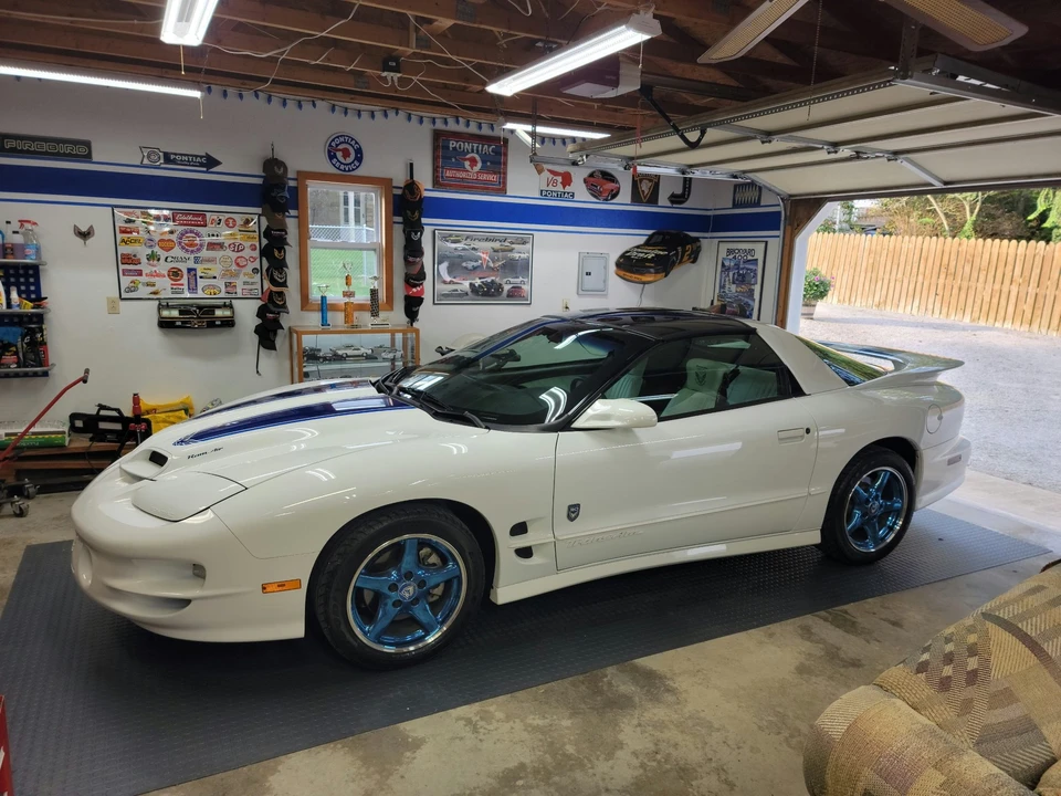 1999 Pontiac Firebird Trans Am 4th Gen - Image 2 of 31