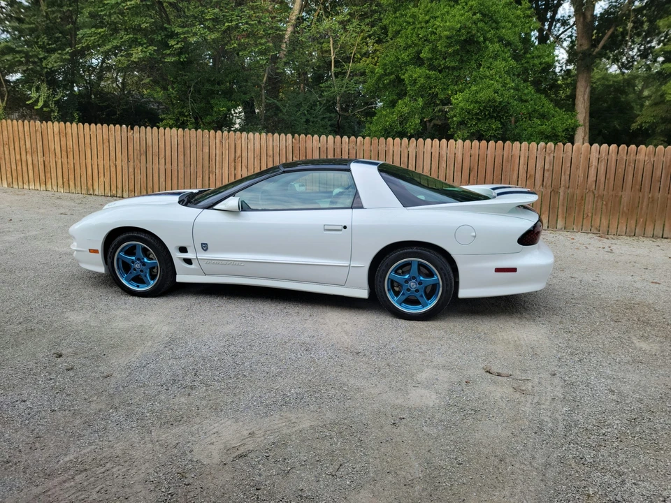 1999 Pontiac Firebird Trans Am 4th Gen - Image 6 of 31