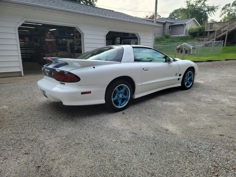 1999 Pontiac Firebird Trans Am 4th Gen - Image 12 of 31