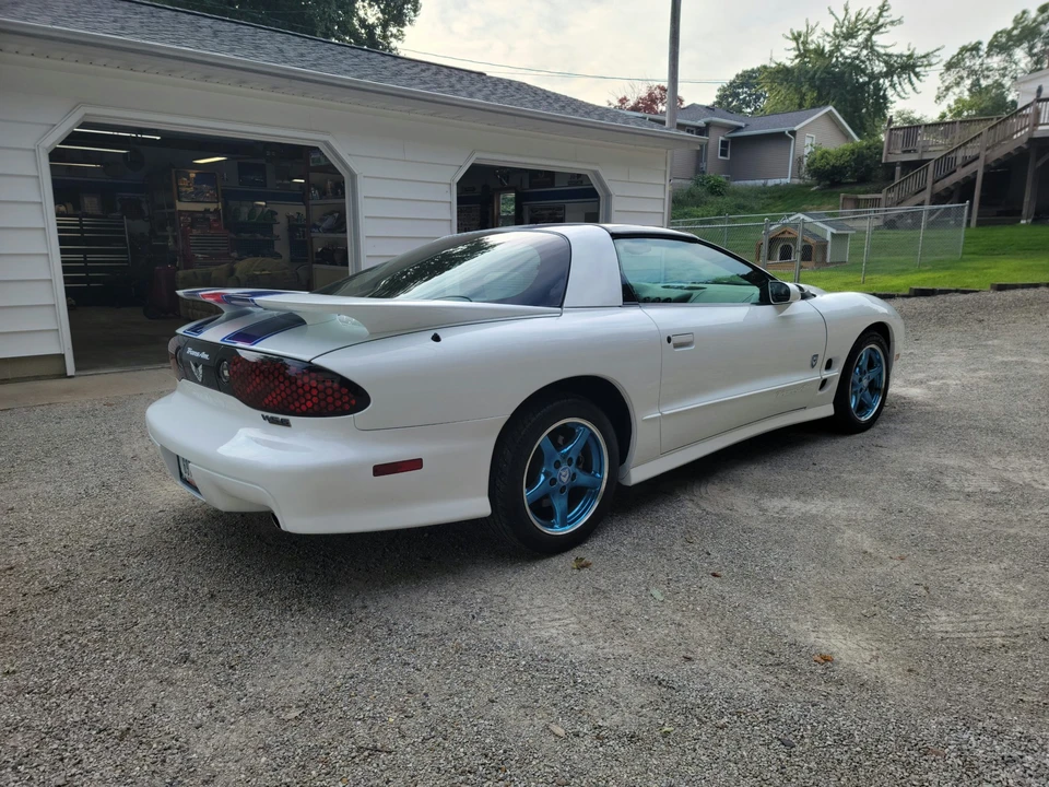 1999 Pontiac Firebird Trans Am 4th Gen - Image 13 of 31