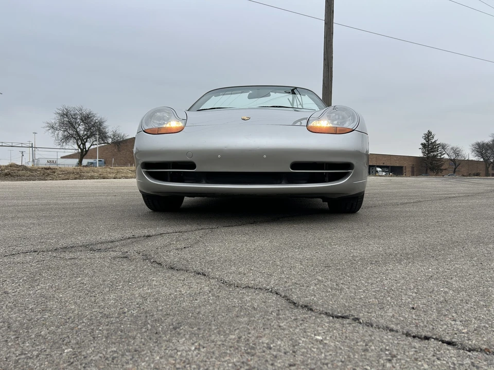 1999 Porsche 996 Carrera - Image 16 of 31