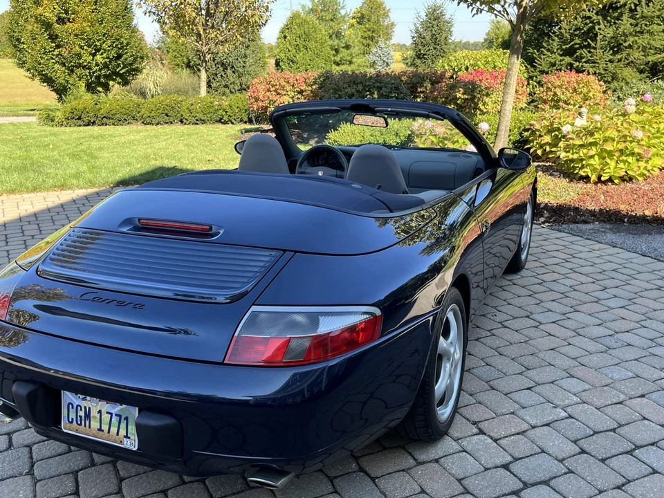 1999 Porsche 996 Carrera - Image 22 of 31
