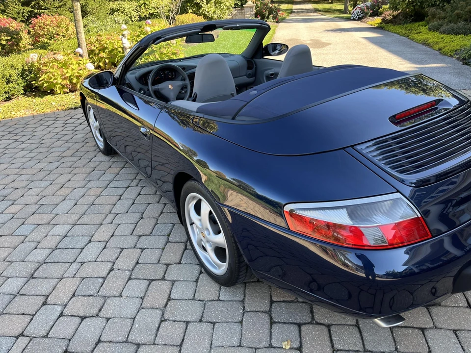 1999 Porsche 996 Carrera - Image 27 of 31