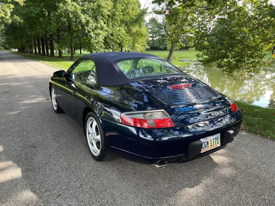 1999 Porsche 996 Carrera - Image 12 of 31