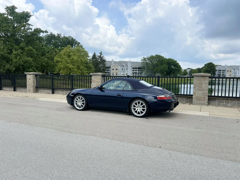 1999 Porsche 996 Carrera - Image 16 of 31