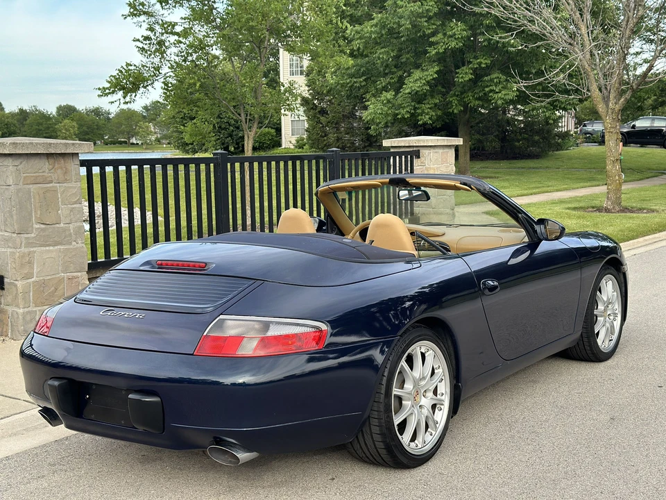 1999 Porsche 996 Carrera - Image 9 of 31