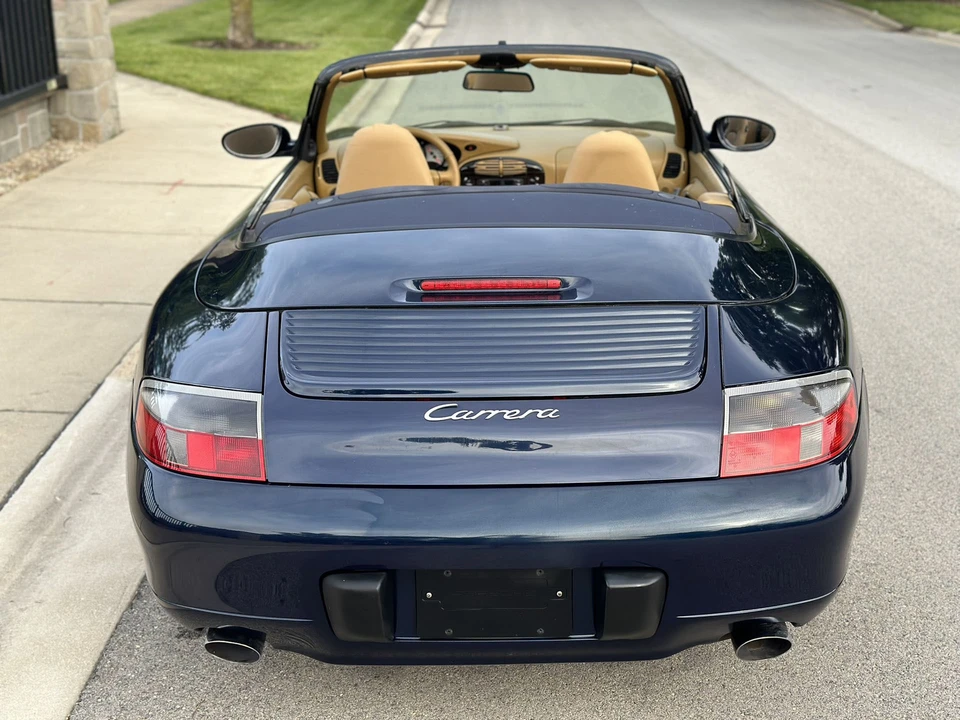 1999 Porsche 996 Carrera - Image 10 of 31