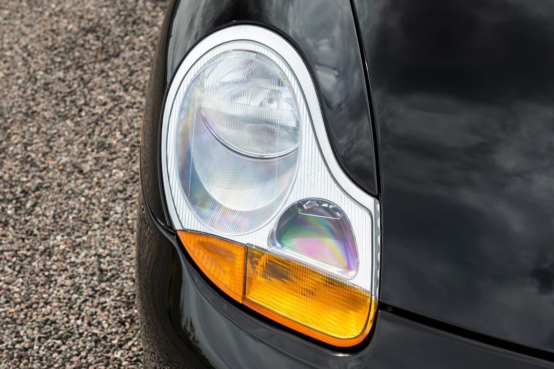 1999 Porsche 996 Carrera - Image 29 of 31