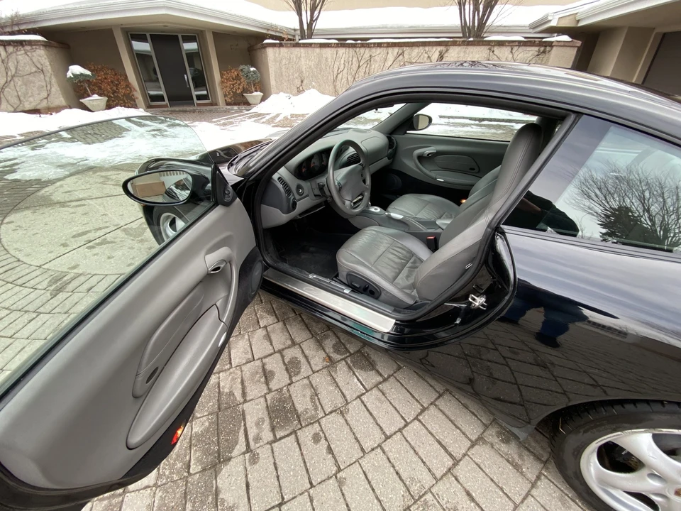 1999 Porsche 996 Carrera - Image 23 of 31