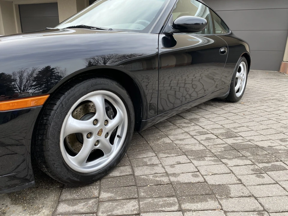 1999 Porsche 996 Carrera - Image 14 of 31