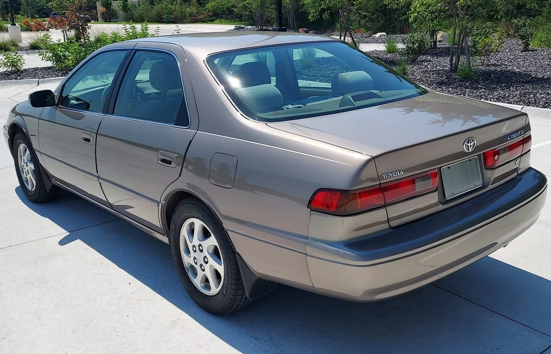 1999 Toyota Camry 4th Gen - Image 7 of 31