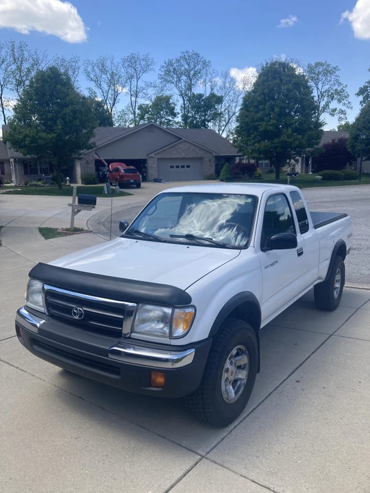 1999 Toyota Tacoma 1st Gen - Image 2 of 31