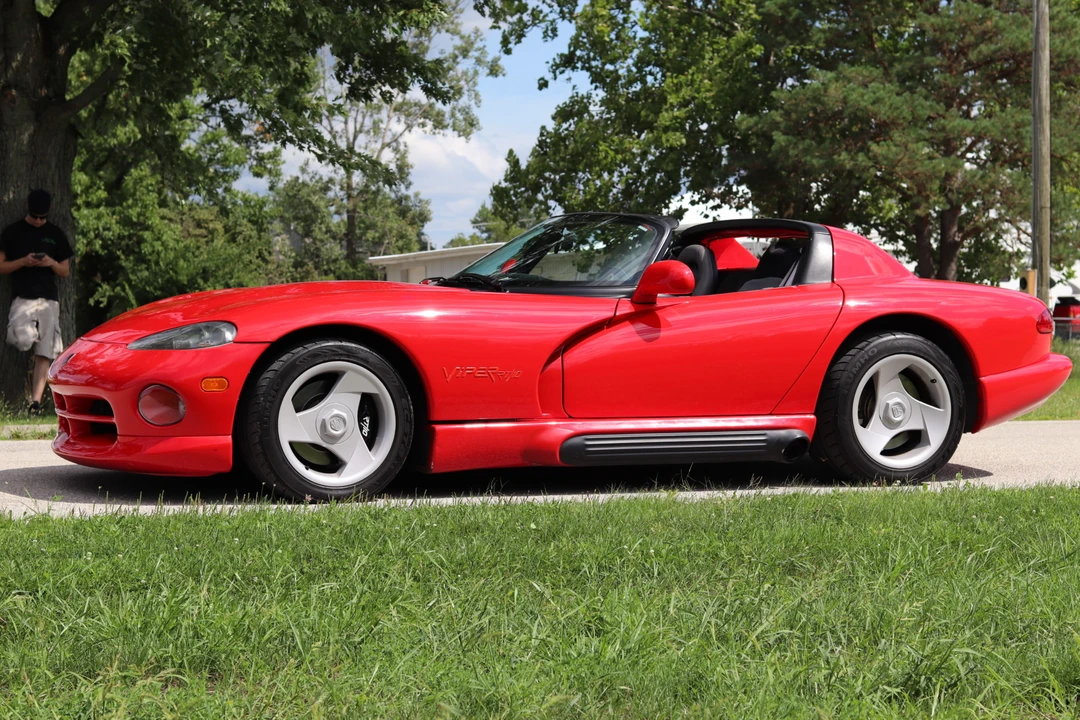 1993 Dodge Viper 1st Gen - Image 2 of 31