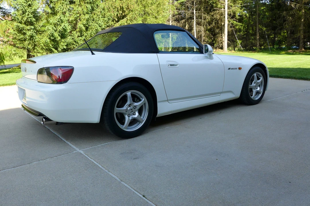 2001 Honda AP1 S2000 - Image 18 of 31