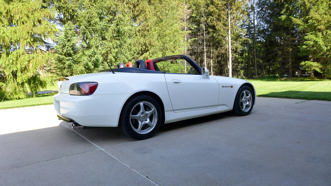 2001 Honda AP1 S2000 - Image 5 of 31