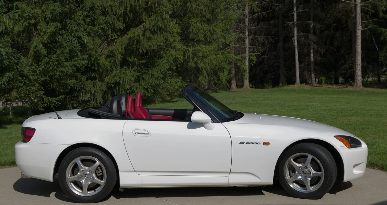 2001 Honda AP1 S2000 - Image 16 of 31