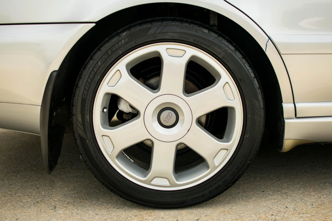 2000 Audi B5 S4 - Image 16 of 31