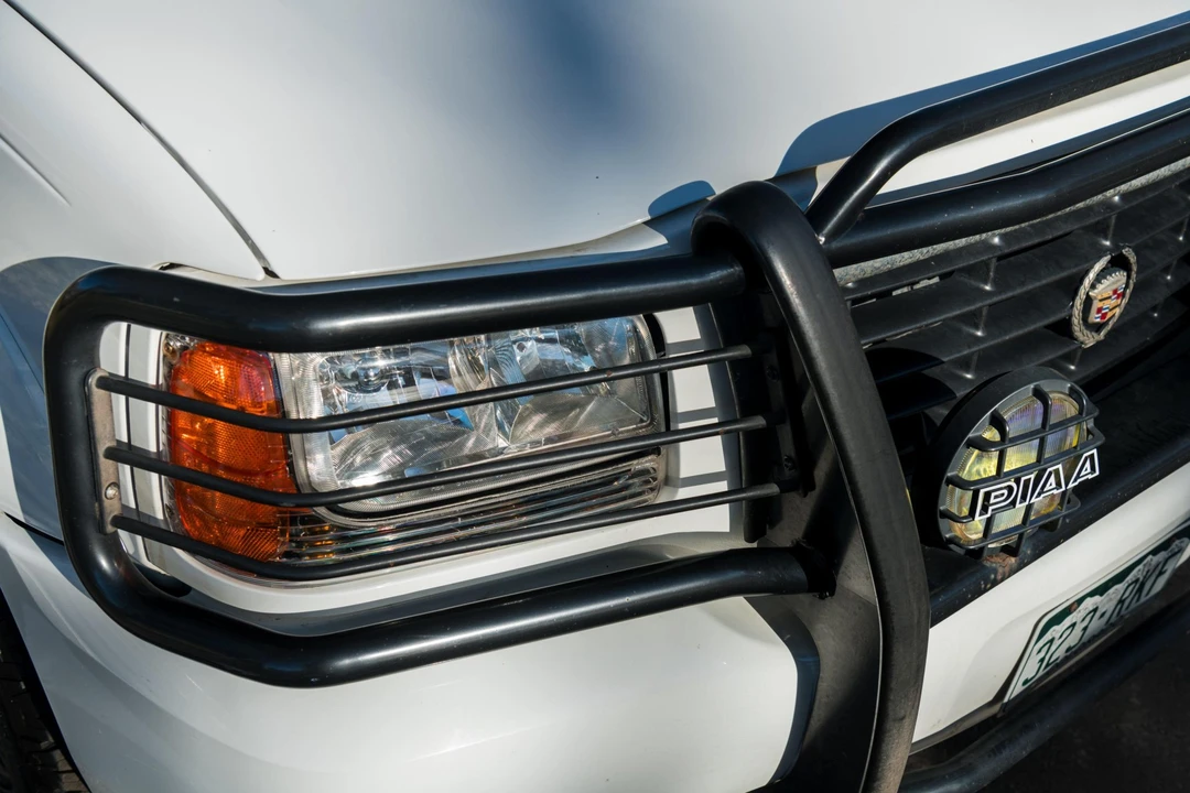 2000 Cadillac Escalade 1st Gen - Image 27 of 31