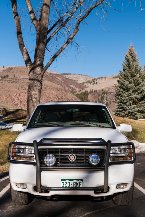 2000 Cadillac Escalade 1st Gen - Image 25 of 31