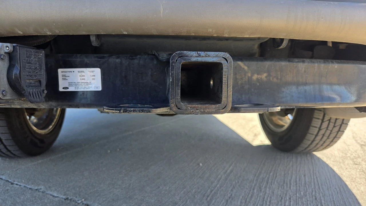 2000 Ford Excursion - Image 11 of 31