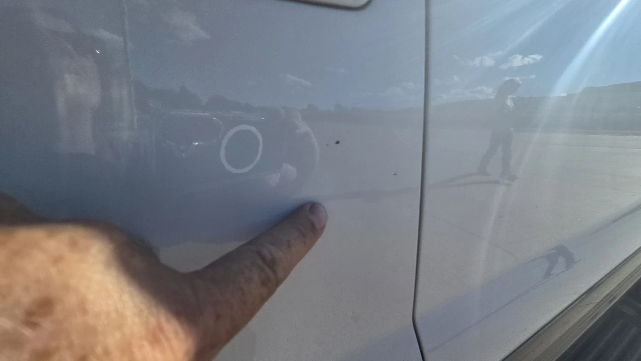2000 Ford Excursion - Image 19 of 31
