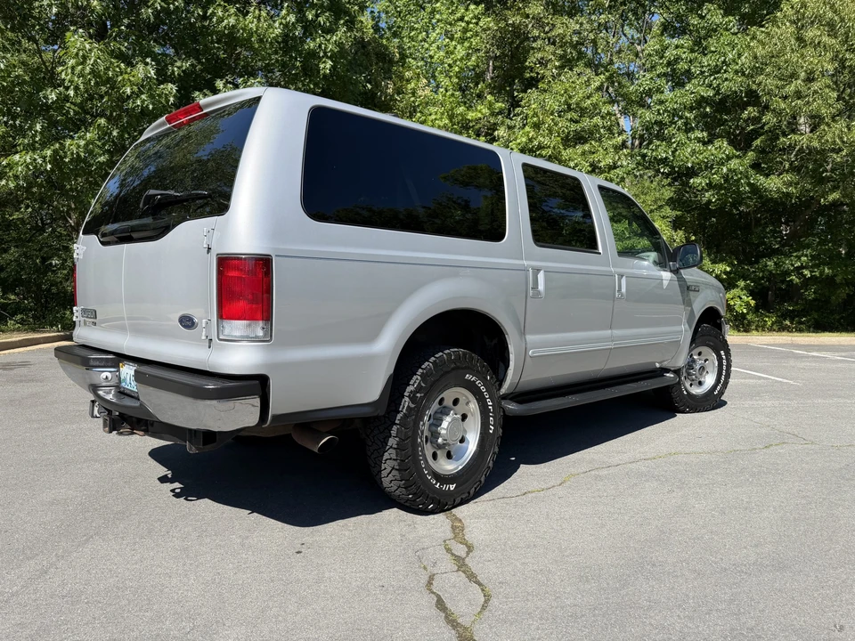2000 Ford Excursion - Image 14 of 31