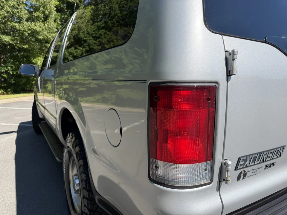 2000 Ford Excursion - Image 26 of 31