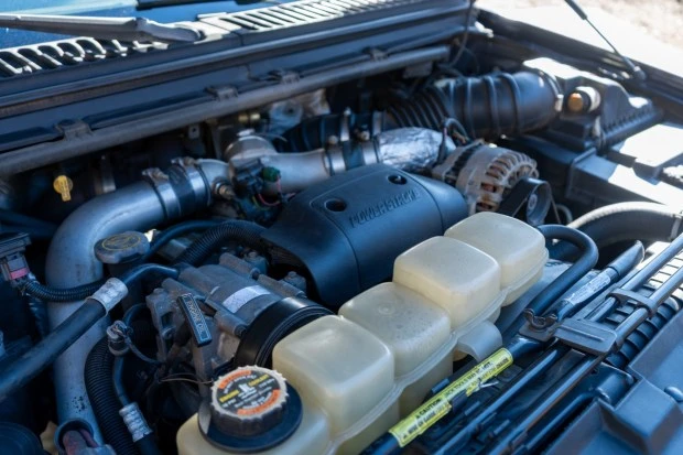 2000 Ford Super Duty 1st Gen - Image 6 of 8