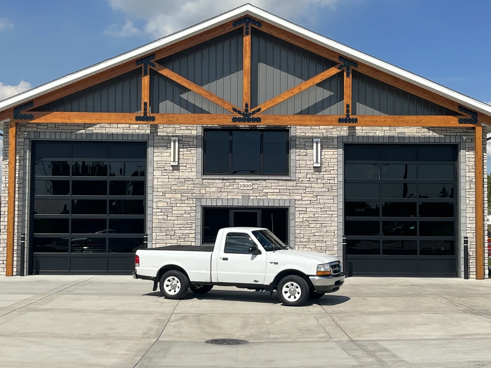 2000 Ford Ranger 3rd Gen - Image 2 of 31