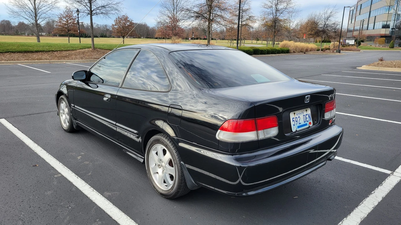 2000 Honda EM1 Civic Si - Image 11 of 31