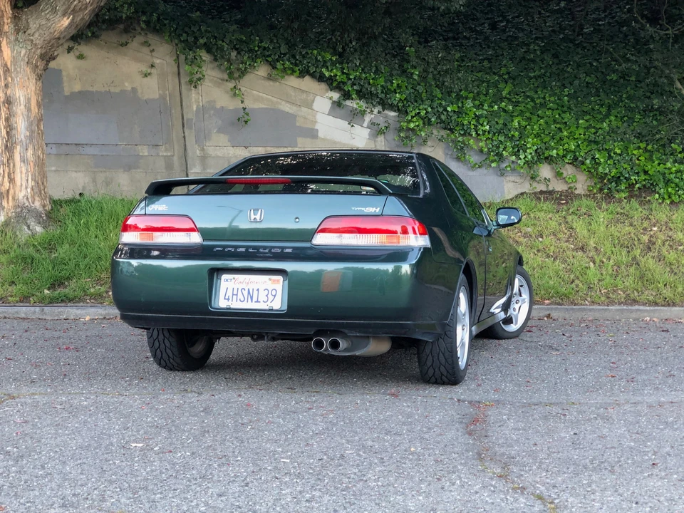 2000 Honda Prelude 5th Gen - Image 2 of 31