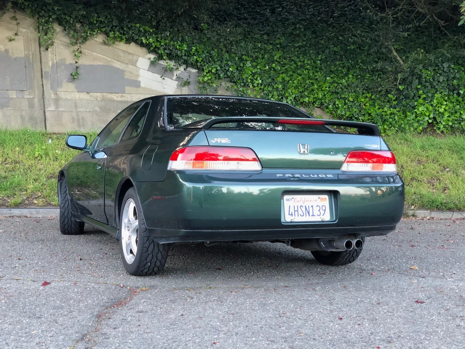 2000 Honda Prelude 5th Gen - Image 4 of 31