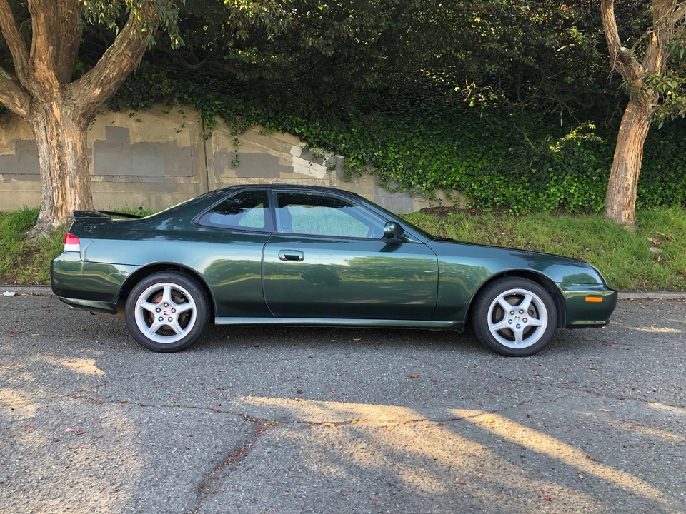 2000 Honda Prelude 5th Gen - Image 13 of 31
