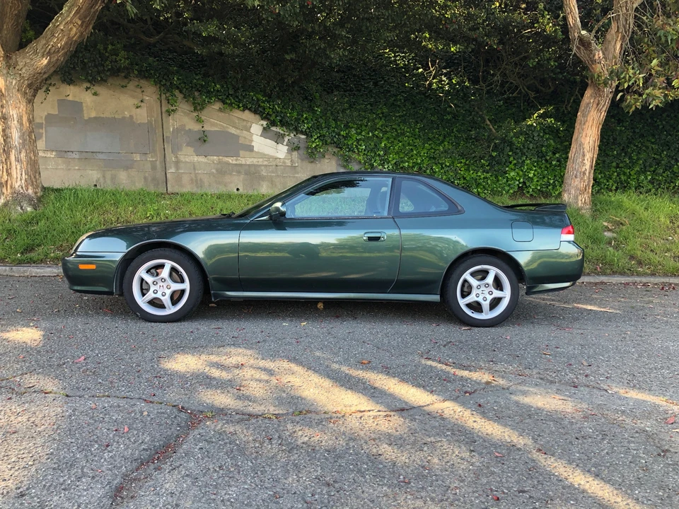 2000 Honda Prelude 5th Gen - Image 14 of 31