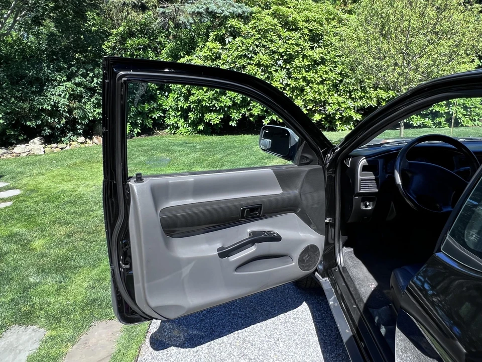 2000 Isuzu VehiCROSS - Image 26 of 31