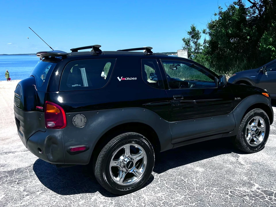 2000 Isuzu VehiCROSS - Image 9 of 31