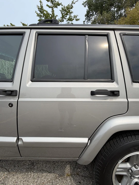2000 Jeep XJ Cherokee - Image 19 of 31