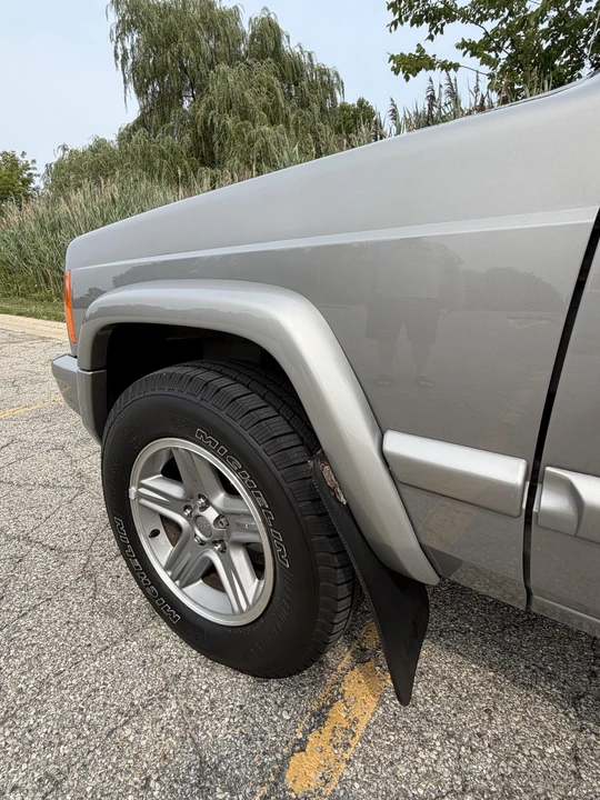 2000 Jeep XJ Cherokee - Image 17 of 31