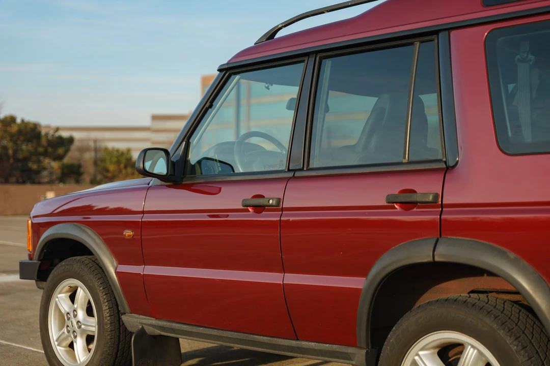 2000 Land Rover Discovery 2nd Gen - Image 10 of 31